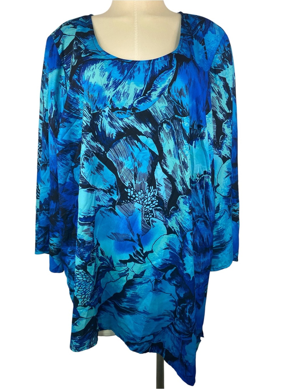 Catherine’s Blue Floral Scoop Neck Women's Top Size 2X